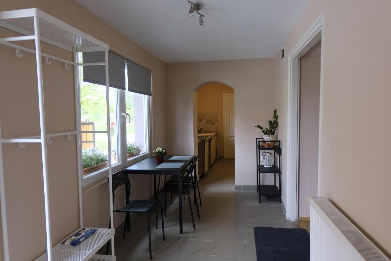 Kajari Apartmanhaz Balatonfokajar Luaran gambar