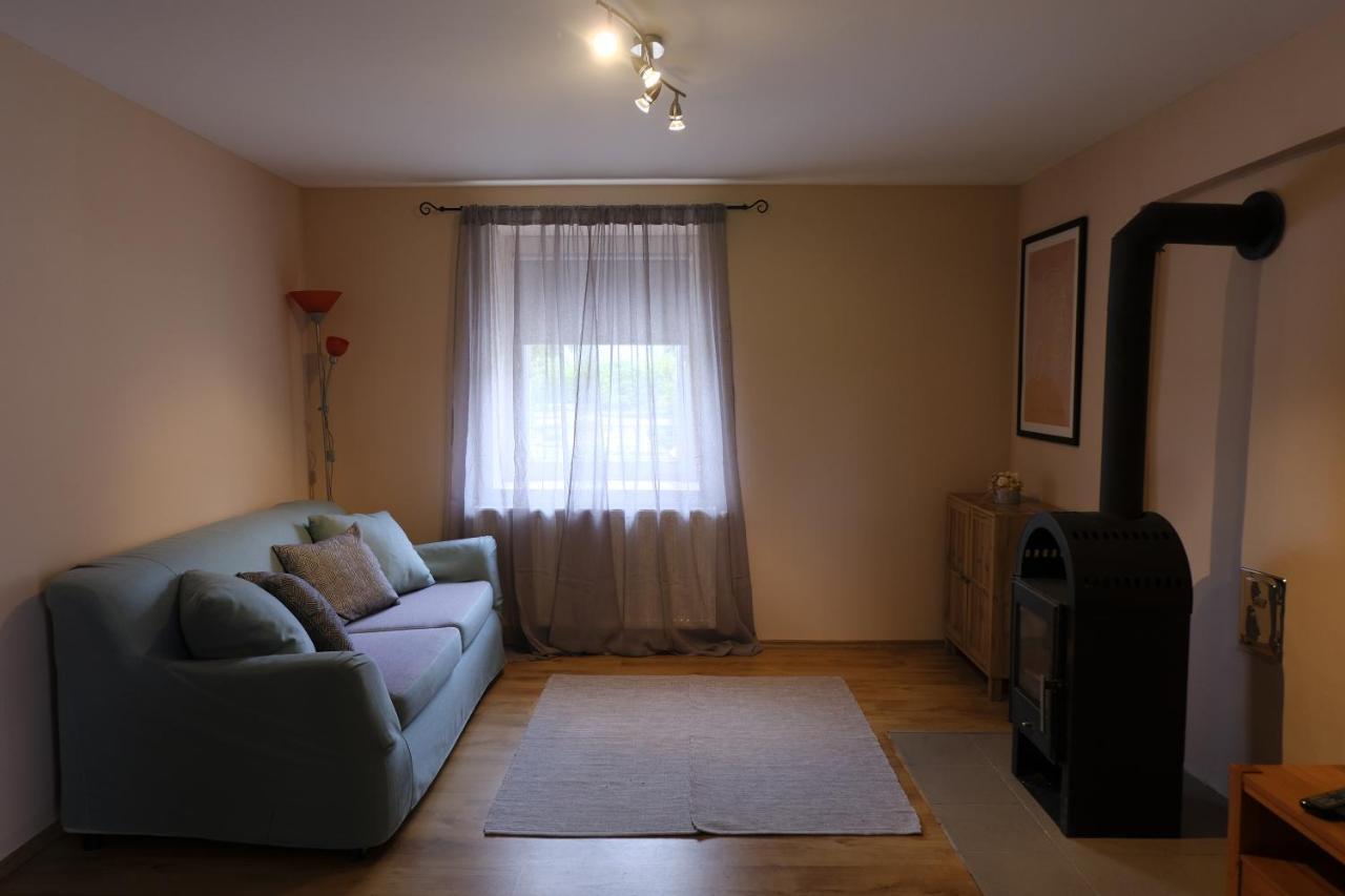 Kajari Apartmanhaz Balatonfokajar Luaran gambar